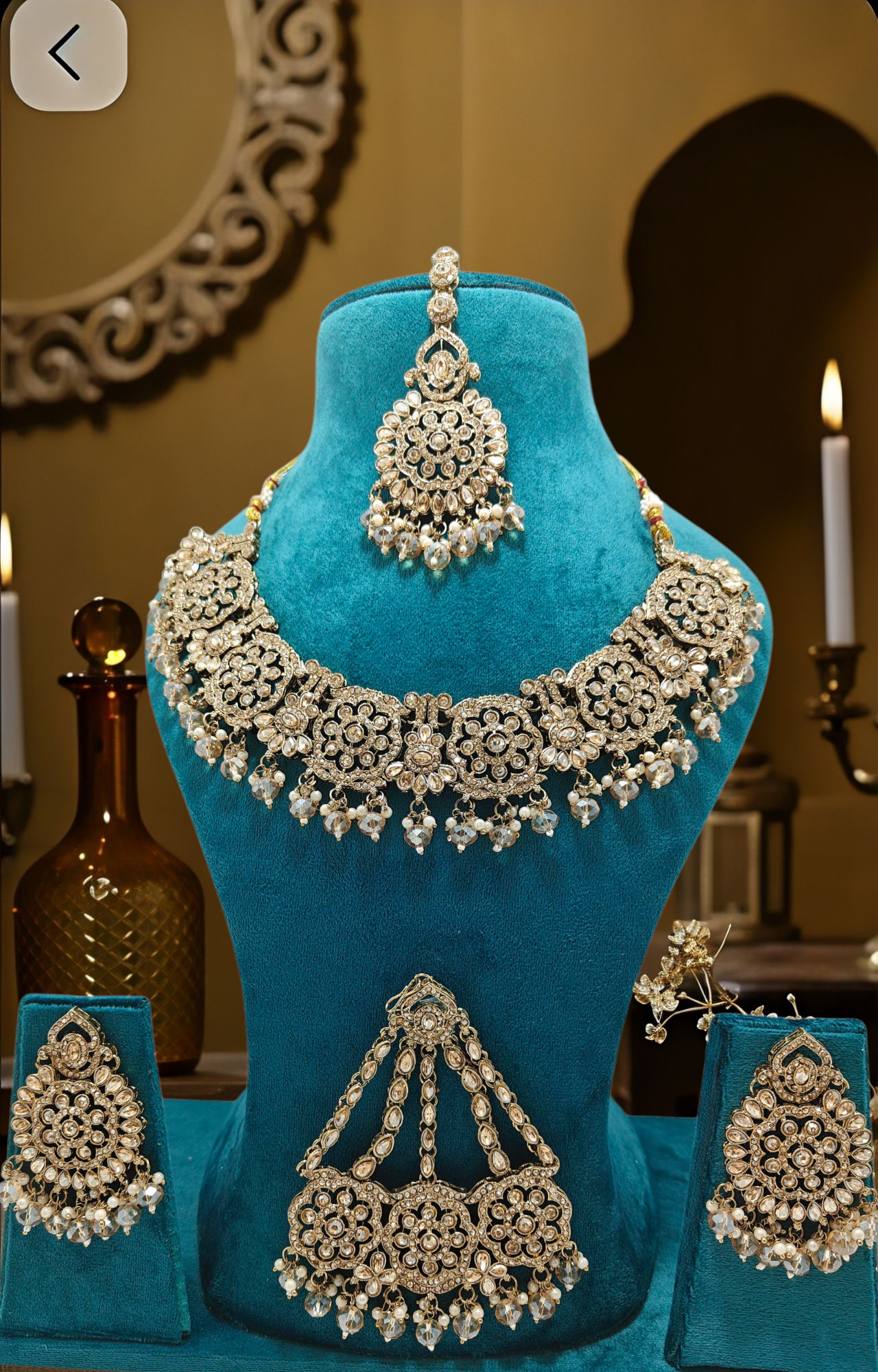 Bridal Necklace (Mehndi polish)
